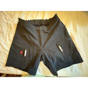 Zoic Women's Bike Shorts - New (no tags) Size Large, Black, Lined and Padded